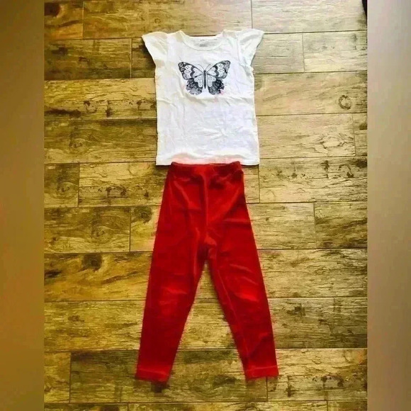 Lot of 2 girl items: one top and one bottom top is carters size 7 - Picture 2 of 5